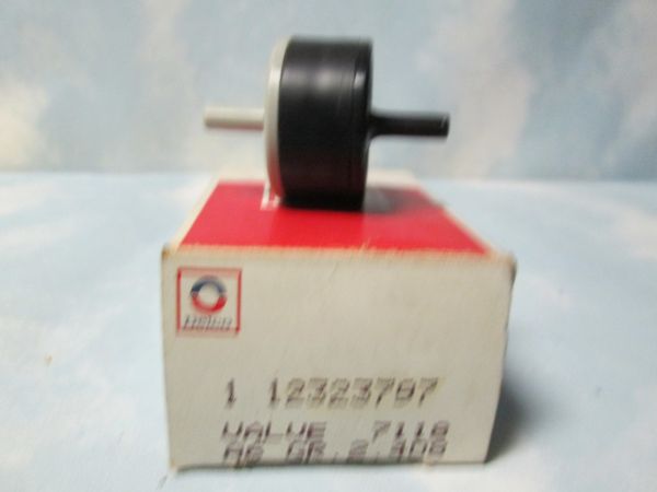 12323797 AC DELCO FORD LINCOLN MERCURY VACUUM VALVE NOS