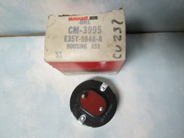 CM-3995 MOTORCRAFT HOUSING ASY NEW