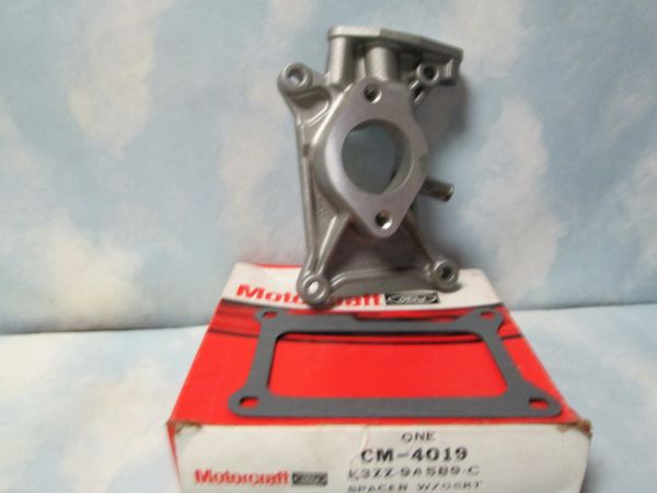 CM-4019 MOTORCRAFT SPACER W/GASKET NOS