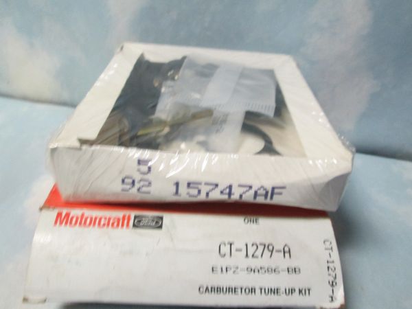 CT-1279-A CARBURETOR FORD LTD TUNE-UP KIT NOS