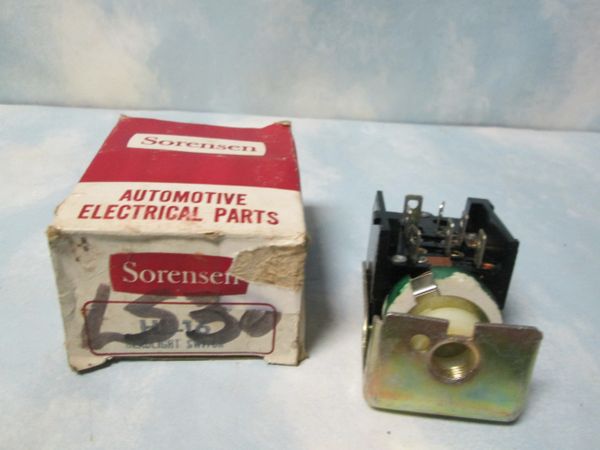 LS30 HEADLIGHT SORENSEN SWITCH HL-16 NOS