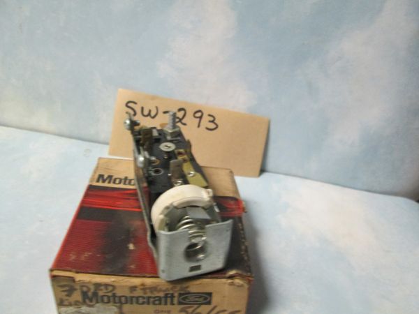 SW-293 FORD HEADLIGHT SWITCH NEW