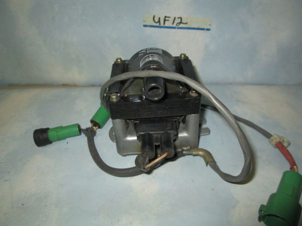 UF-12 STANDARD IGNITION TOYOTA COIL NEW 81-80 Toyota Pickup 2.4L-4]\