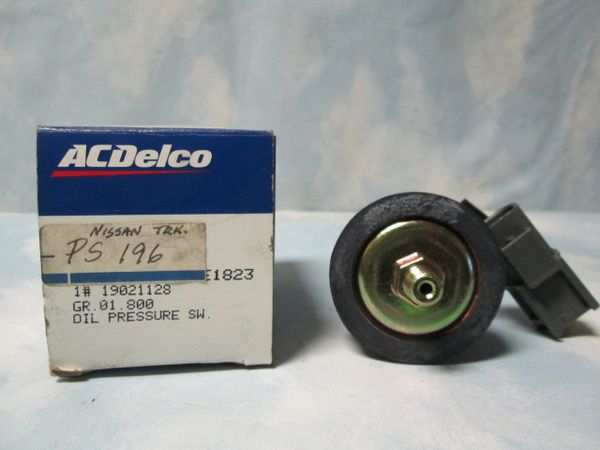 19021128 AC DELCO OIL PRESSURE SWITCH PS196 SWITCH WITH GUAGE NEW NISSAN PATHFINDER
