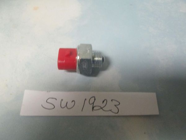 SW1923 MOTORCRAFT BACK UP TRUCK SWITCH NEW F600 -F800