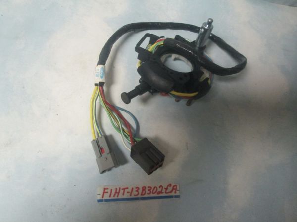 F1HT-13B302-CA FORD TURN SIGNAL SWITCH NEW