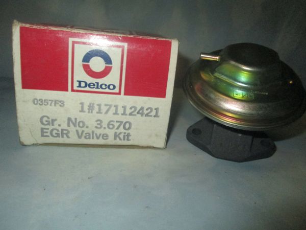 17112421 AC DELCO GM PONTIAC EGR VALVE NEW