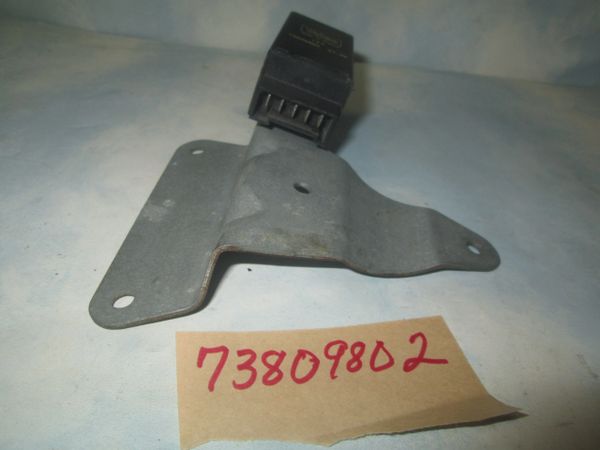 73809802 VALEO JEEP CHEROKEE FUSE RELAY LARIAT 1995 NOS