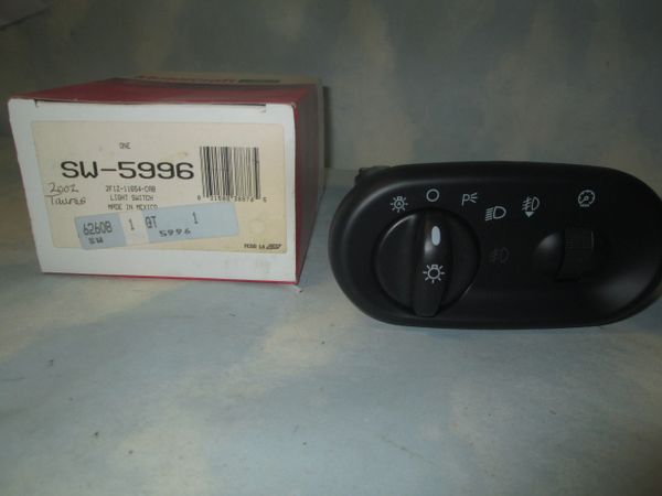 SW-5996 MOTORCRAFT HEADLIGHT SWITCH NEW