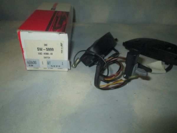 SW-5999 MOTORCRAFT MERCURY CRUISE CONTROL RELAY NEW