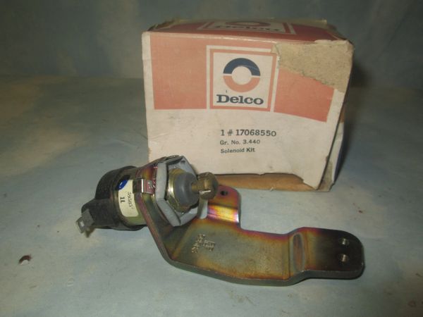 17068550 AC DELCO GM CARBURETOR IDEL SOLENOID NOS