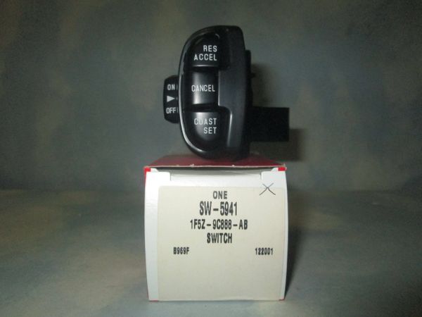 SW-5941 MOTORCRAFT (1F5Z-9C888-AB) CRUISE CONTROL SWITCH NEW