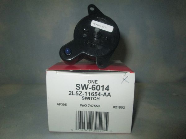 SW-6014 MOTORCRAFT (2L5Z-11654-AA) LIGHT SWITCH NEW