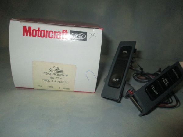 SW-5898 MOTORCRAFT (F5AZ-9C888-JA) CRUISE CONTROL SWITCH (NEW)