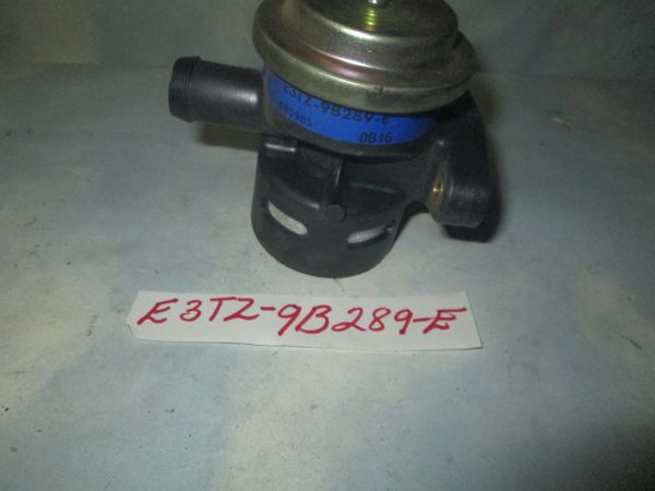 E3TZ-9B289E FORD E-350 F-250 MUSTANG TEMPO MERCURY DIVERTER VALVE