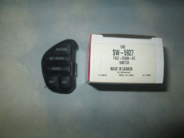 SW-5857 MOTORCRAFT MUSTANG BACK UP SWITCH NEW