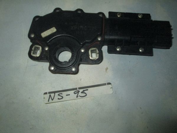 NS-95 SAFETY NEUTRAL SWITCH FORD LINCOLN TOWN CAR CROWN VICTORIA AUTOMATIC 4 SPEED TRANSMISSION NOS