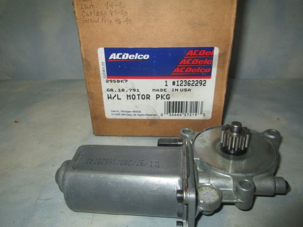 12362292 AC DELCO BUICK OLDSMOBILE CUTLASS PONTIAC LEFT REAR WINDOW LIFT MOTOR GENUINE NEW