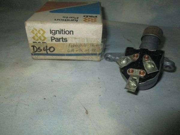 DS40 STANDARD SWITCH PETERBUILT TRUCK GM & TRUCK VINTAGE HEADLIGHT SWITCH NOS