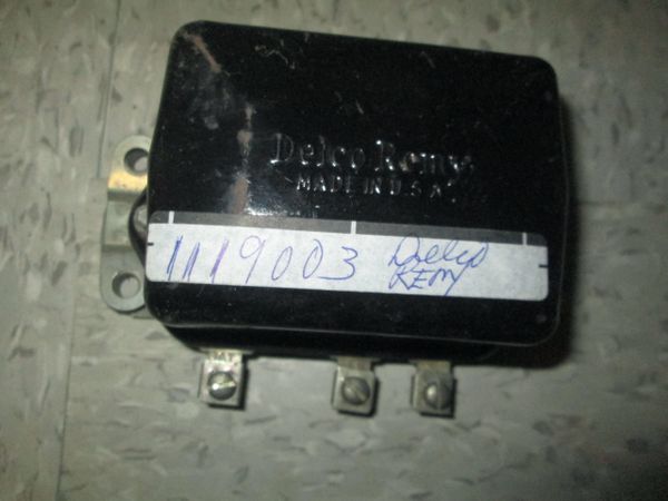 1119003 DELCO REMY CHEVY CORVETTE OLDS VOLTAGE REGULATOR 1953-1963 NOS