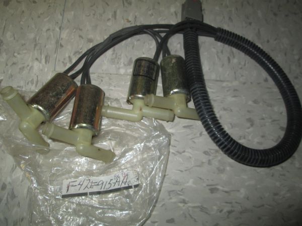F4ZE-915-AA FORD VAPOR MUSTANG TOWN CAR OEM CANISTER PURGE VALVE NEW