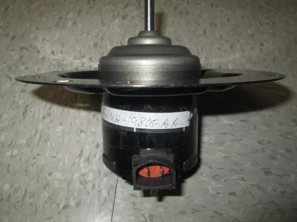 F3UH-19805-AA FORD E-150-E350 ECONOLINE VAN A/C NEW HEATER