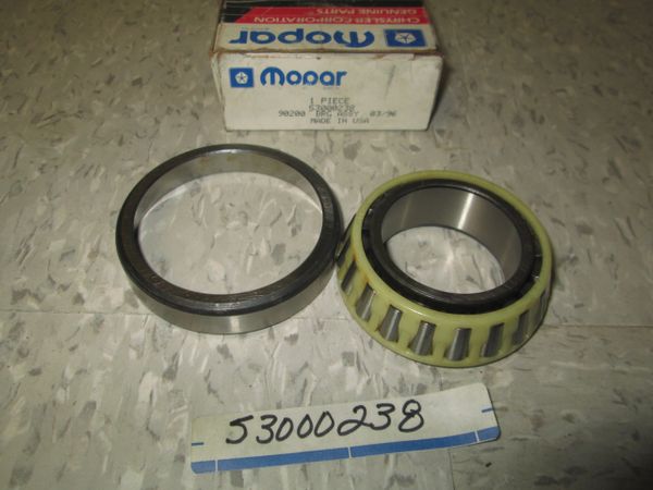 53000238 MOPAR FRONT 4WD 1984-1990 CJ7 J10 J20 JEEP CHRYSLER CHEROKEE WRANGLER OEM BEARING NEW