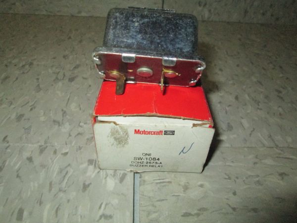 SW-1084 MOTORCRAFT BRAKE PRESSURE TURBO CHARGED B600 F700 F800 TRUCK RELAY DIESEL 1980-1999 NEW