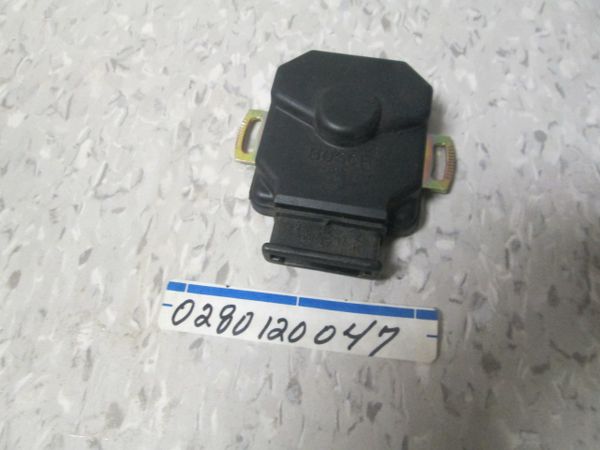 0 280 120 047 BOSCH THROTTLE POSITION SENSOR 76-80 CADILLAC NOS