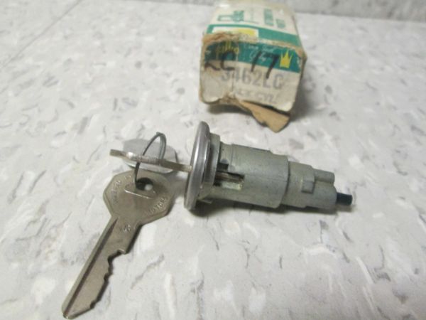 3462LC FILKO LOCK CYL W KEYS NOS VINTAGE LC 17 STANDARD