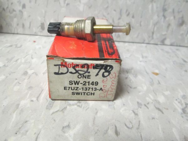 E6DZ-13713-A MOTORCRAFT 77-79 E150/350 ECONOLINE VAN SLIDING DOOR LAMP SWITCH NOS SW-2149