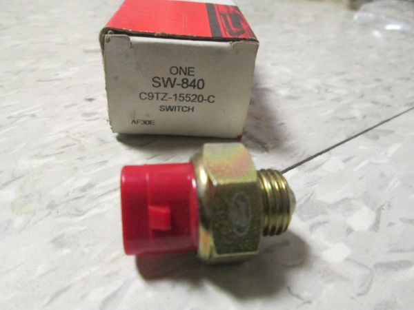 SW-840 NOS MOTORCRAFT BACKUP SWITCH LIGHT SWITCH W/ FORD STANDARD TRANSMISSION