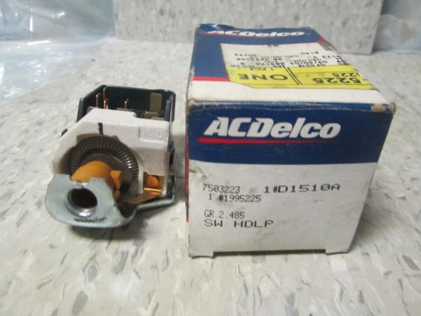 D1510A AC DELCOGM 94-91 GM LIGHT HEADLAMP SWITCH 9-PRONGS NEW