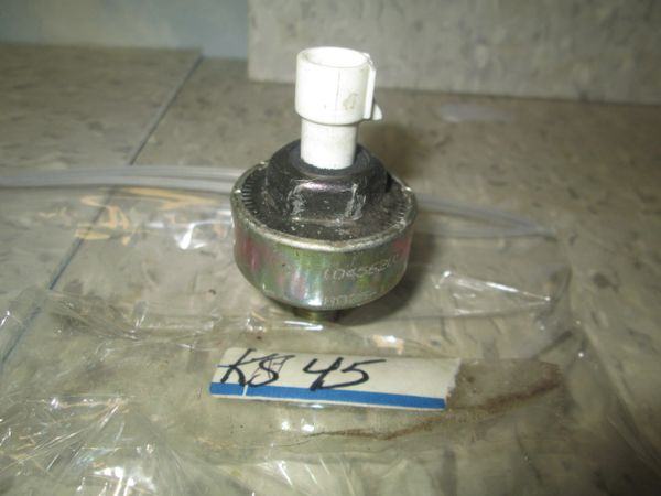 KS-45 IGNITION KNOCK DETONATION SENSOR 05-97 GM BUICK PONTIAC 3.8 V6 STANDARD NOS