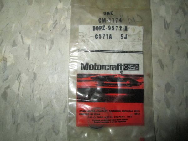 CM-1174 MOTORCRAFT CARBURETOR CUP