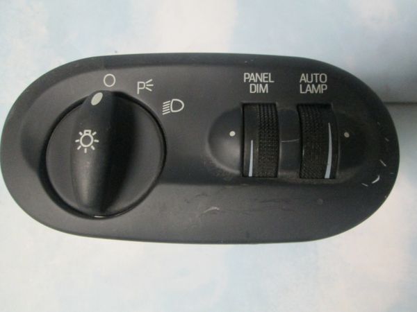 F6DB-11654-BF HEADLIGHT SWITCH (NEW)