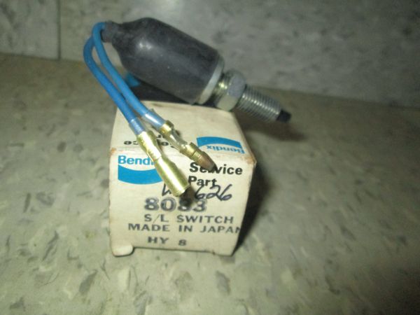 8083 BENDIX STOP LIGHT SWITCH CHEVROLET HONDA ISUZU NOS NEW