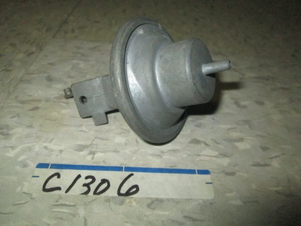 C1306 VACUUM ADVANCE 62-63 ENGINE 318 NOS