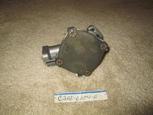 C2AE-6604-A FORD OIL PUMP Galaxy NOS 60-68