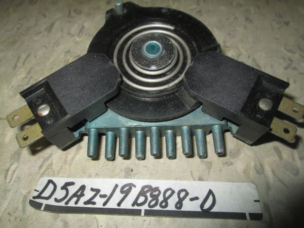 D5AZ-19B888-D FORD MERCURY AIR CONDITIONING DAMPER SWITCH NOS