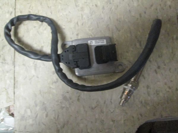 22014032 NOX SENSOR FOR VOLVO/MACK SCR NEW OEM