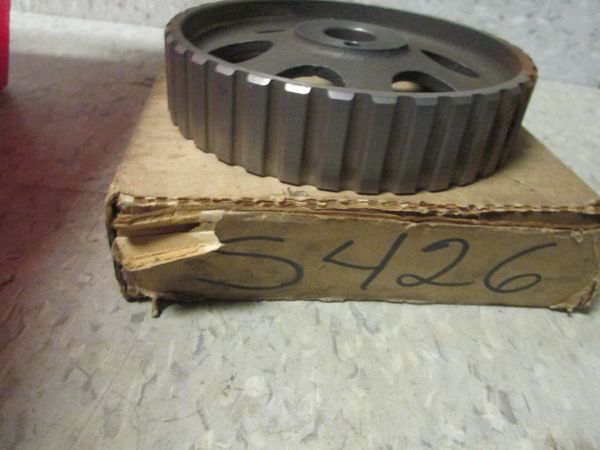 S426 GM ENGINE CRANKSHAFT TIMING GEAR SPROKET NOS