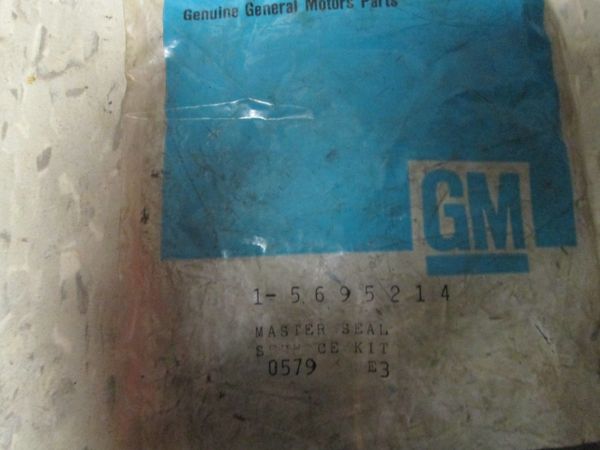 5695214 GM OEM NOS POWERSTERRING MASTER SEAL SERVICE KIT