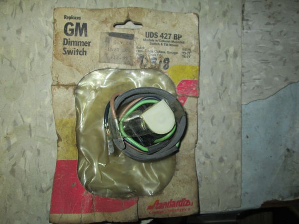 DS18 STANDARD DIMMER SWITCH GM OLDS CUTLASS PONTIAC BUICK 73-77 NOS