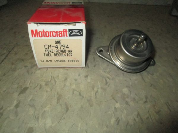 CM-4794 MOTORCRAFT FUEL REGULATOR FITS 96 V6 FLEX FORD TAURUS NEW