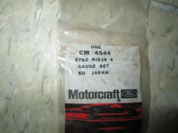 CM-4544 MOTORCRAFT GUAGE SETS NEW