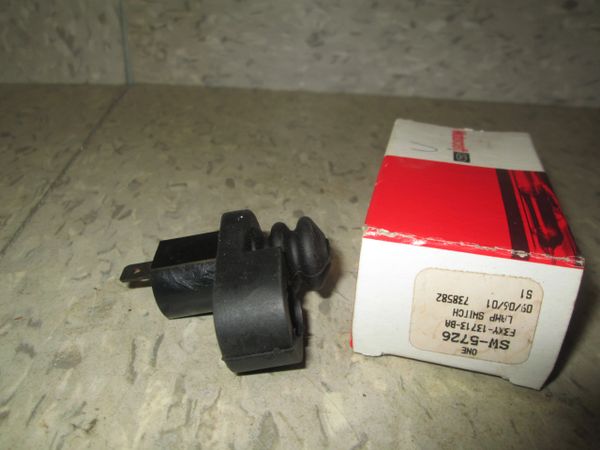 SW-5726 MOTORCRAFT LAMP SWITCH NEW