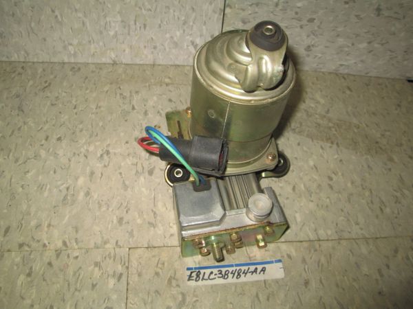 E8LC-3B484-AA LINCOLN SUSPENSION AIR RIDE 84-10 COMPRESSOR NOS