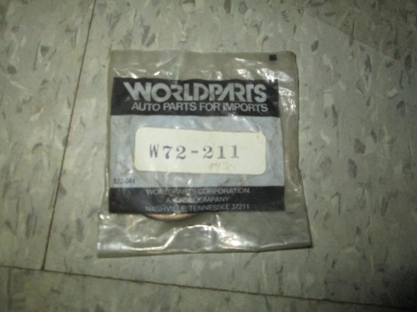 W72-211 WORLD PARTS OIL SEAL REAR WHEEL SEAL FRONT NOS