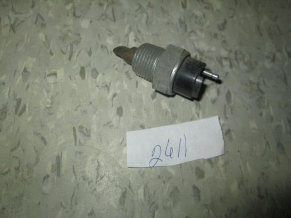 GENERAL 2611 ENGINE NOS TEMPERATURE SENDING SWITCH Fits GM 6 cyl 1967